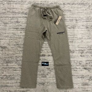 Fear Of God Essentials Sweatpants | Dark Oatmeal